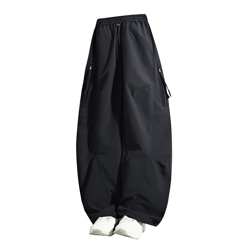 American retro solid color drawstring elastic waist pants with side zipper pockets and rear pocket, adjustable cuffs, ice silk fabric, loose long pants; men’s quick-dry breathable casual pants for everyday wear and outdoor sports; unisex design.