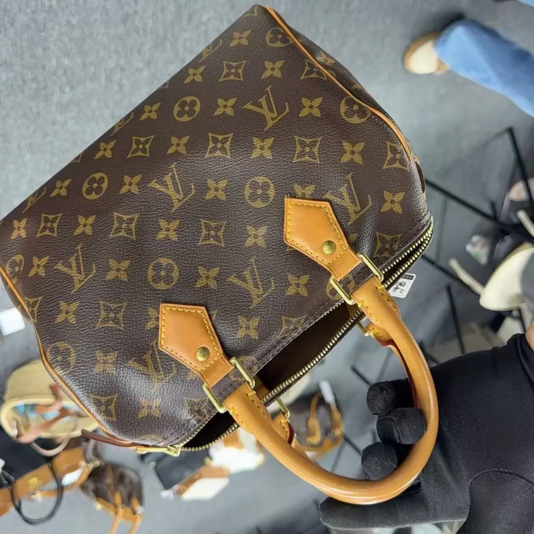 Pre-owned Louis Vuitton speedy 25
