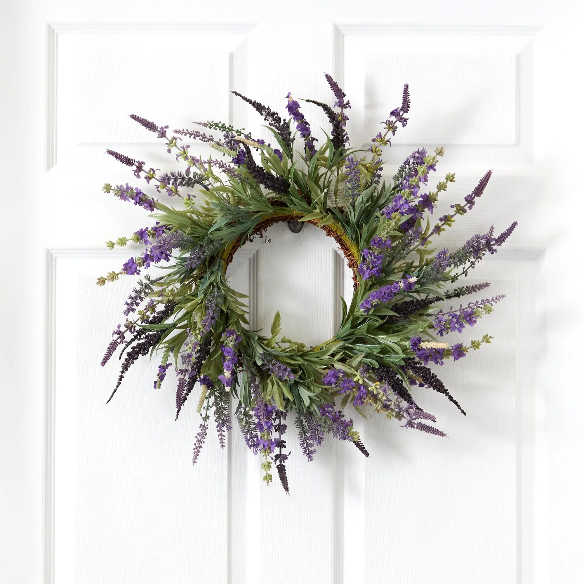 18” Lavender Wreath 18” Lavender Wreath