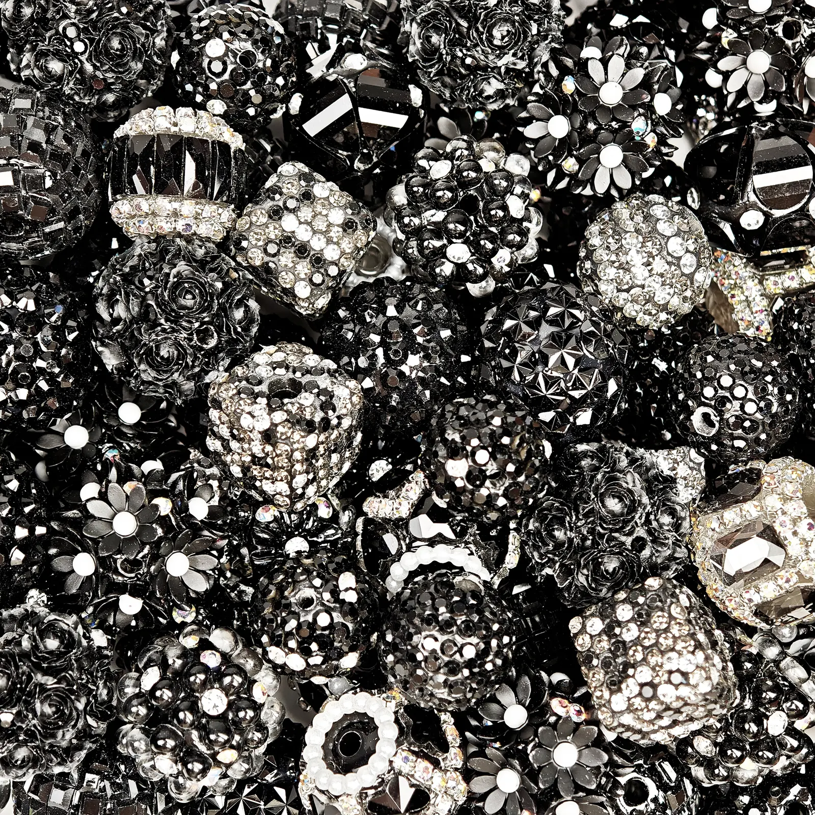 Gothic Luxury Rhinestone Chunky Beads, Black White Rose Floral Resin Large Hole Beads, DIY Bracelet Keychain Jewelry Making Supplies, 5Pcs Random Shipment