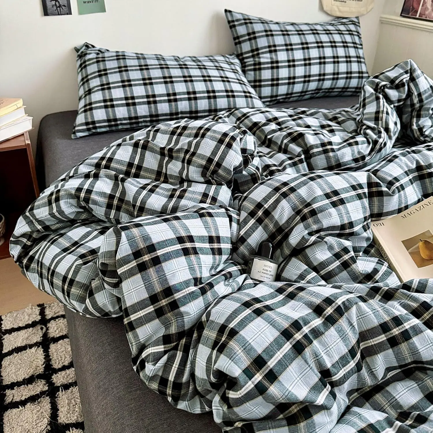 L# Grey Black Plaid