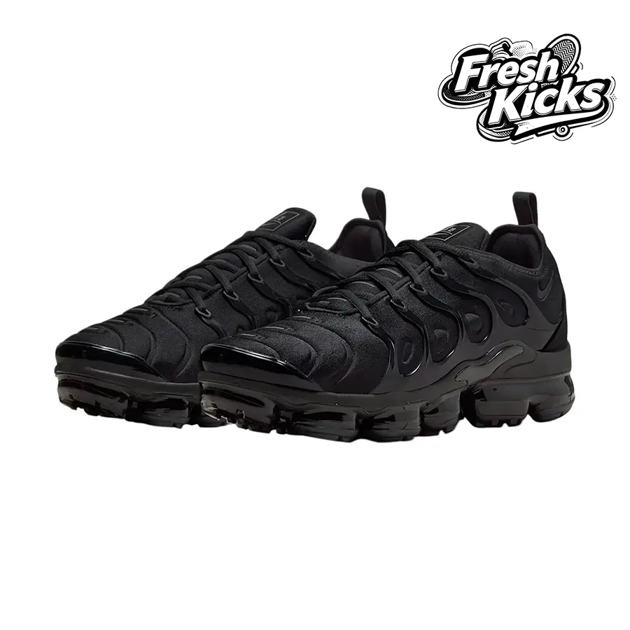 Nike Air VaporMax Plus 'Triple Black' 2025– Men's Lifestyle Sneakers – shoes for man  - Running Shoes, Lightweight Shock-Absorbing Comfort, Breathable Everyday Fit, Gym Training to Street Casual Wear - back to school - 924453 004 25