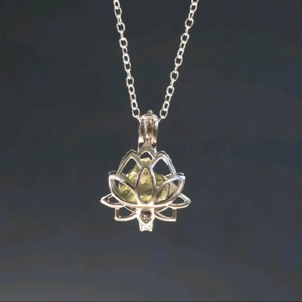 Moldavite Herkimer Silver Necklace, Sacred geometry Lotus birthday gift s925 silver, with certificate of authenticity from Czech Republic. raw Moldavite pendant spiritual accessories raw diamond rocks