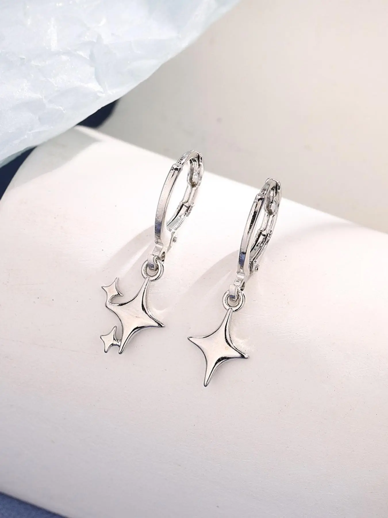 Unisex Street Style Star Design Dangle Earrings (1 Pair), Trendy All-match Asymmetrical Design Dangle Earrings, Fashionable Vintage Jewelry for Women & Men for Daily Decor, Dainty Fashion Jewelry, Unique Design Earrings, Dangling Earrings