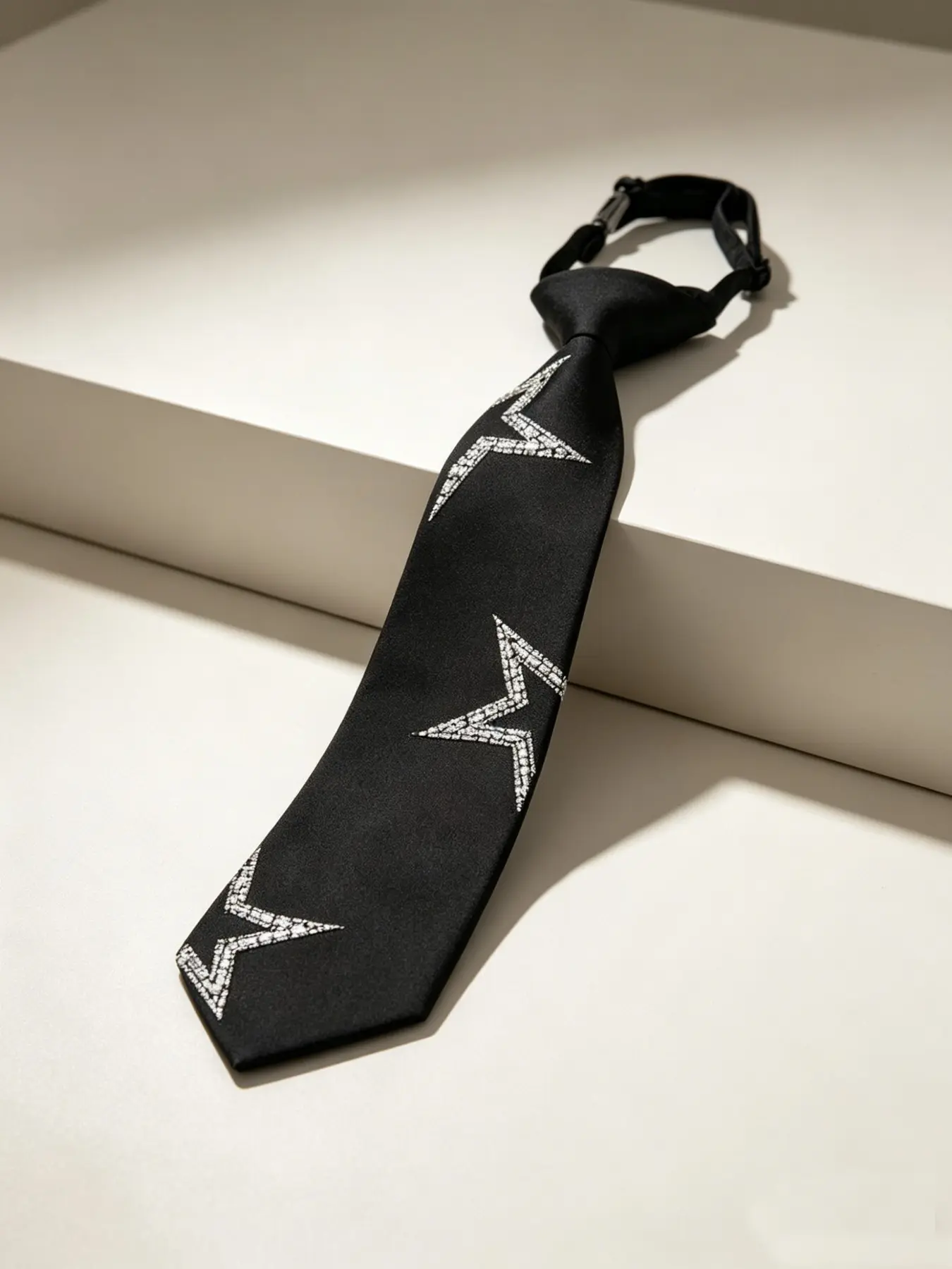 Y2K Star Rhinestone Tie Design, Pre-Tied Small Necktie, Perfect for Daily Office Wear, Chic and Stylish Accessory for Professional