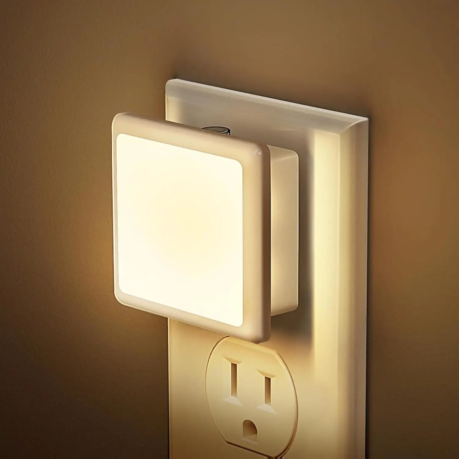 Night Lights Plug into Wall 2 Pack, Plug in Night Light with Dusk-to-Dawn Light Sensor, 3000K Soft White 0.3W, LED Nightlight for Bathroom, Adult, Hallway
