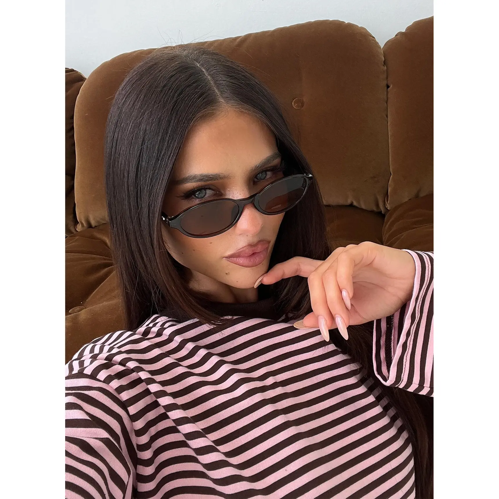 Captivation Oval Sunglasses Brown