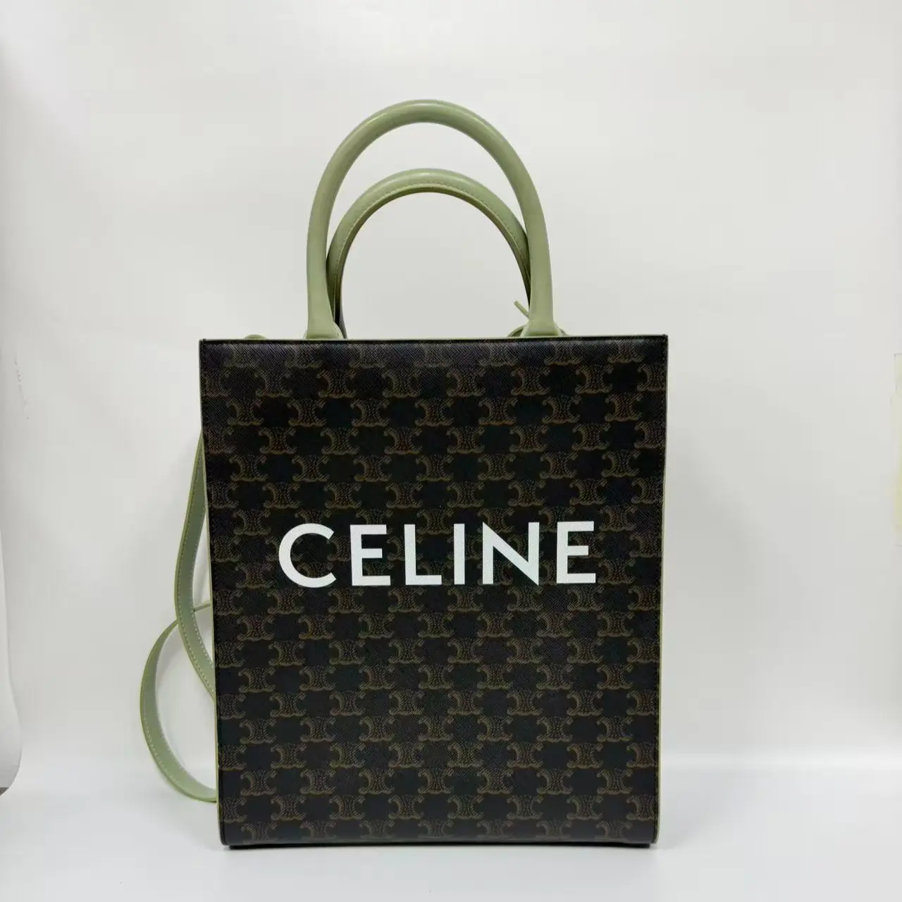 Pre-owned Celine Italy Tote Bags Green Handle Monogram Tote (Piano Bag) (SZ 57901)