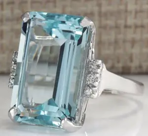 R117 – 925 Sterling Silver Plated Cubic  Aquamarine Zirconia Ring!