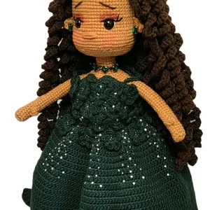 Crochet Quinceanera Doll - Customizable Doll with Colorful Design and Soft Fabric