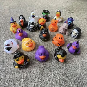 20pcs Halloween Duck Bath Toys, Random Style, Stress Relief Rubber Ducks, Perfect Gift for Kids & Friends