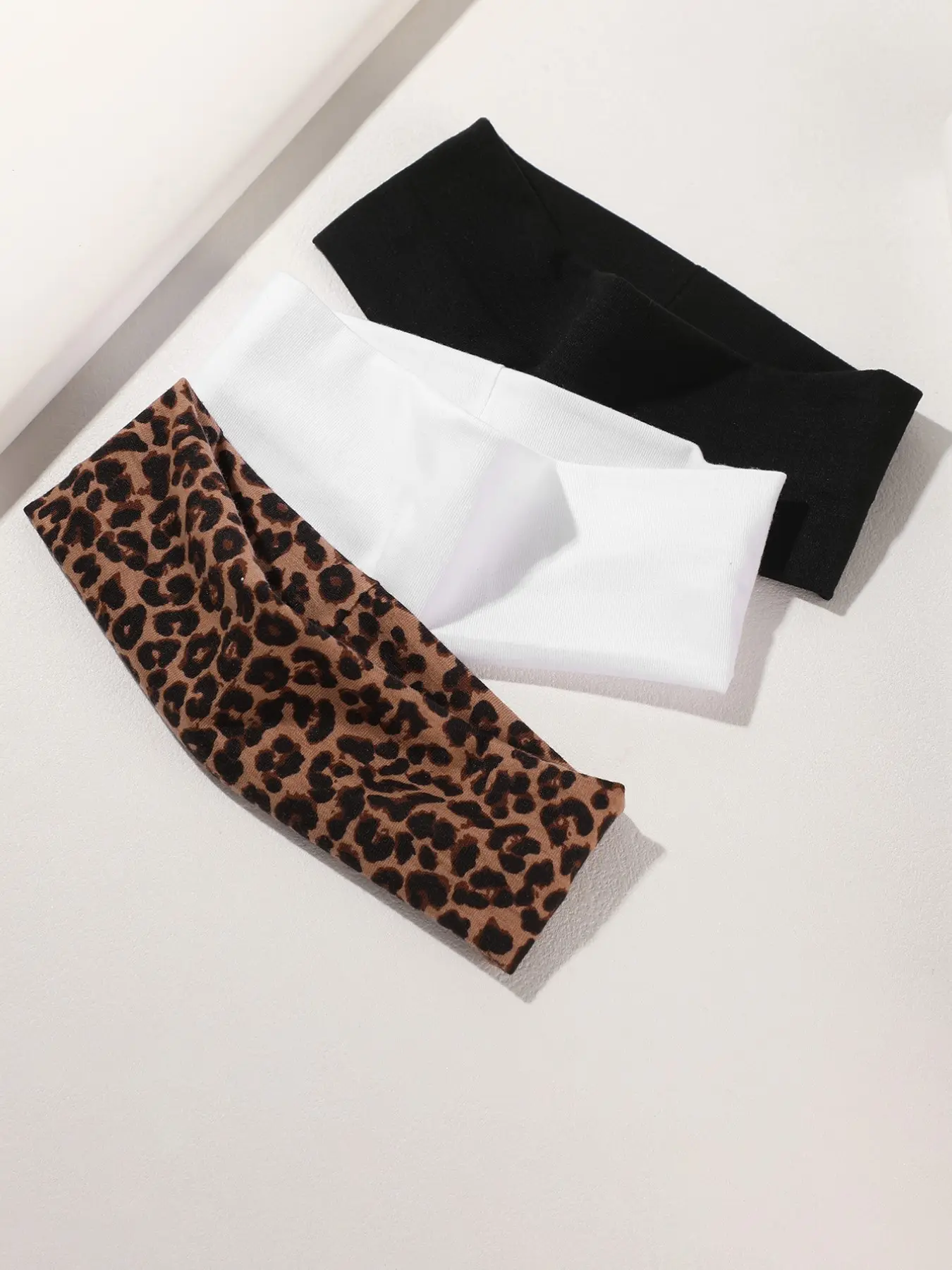 3pcs Women's Sporty Headbands, Leopard Print Sweat-Wicking Elastic Hair Bands, Elegant Polka Dot Yoga Running Spa Fashion Accessories, Sports Headbands, Workout Headband