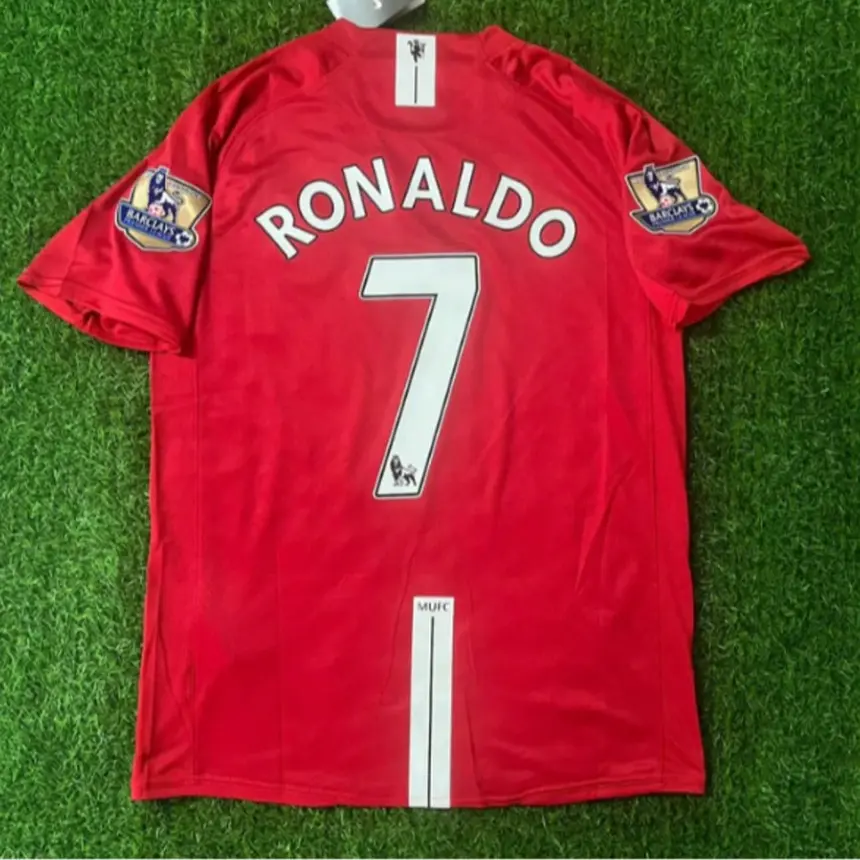Manchester Red No. 7 Retro Soccer Jersey – Portuguese Legend Name Print, Short Sleeve Classic Football Fan Shirt, Unisex Match Day Top, Sizes XS–5XL