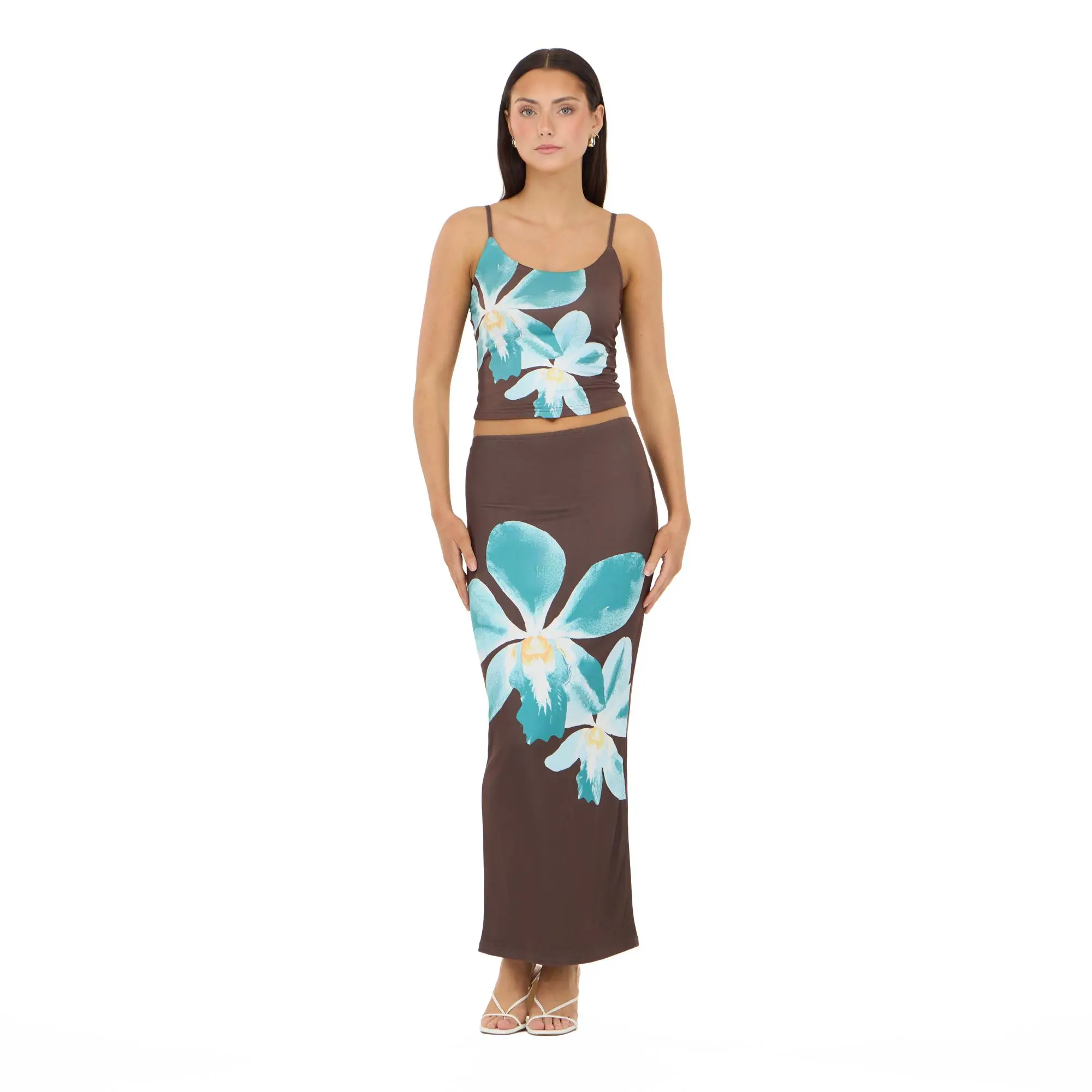 Forever 21 Women's Bold Floral 2-Piece Set - Modern Style Maxi Skirt & Top with Spaghetti Straps and a Comfortable Fitted Waist, Casual, Lightweight Fabric