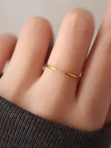 Women's Simple Thin Joint Ring, Smooth Polished Band, Multi-Functional Stackable Design, Perfect for Girlfriend & Students