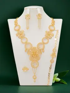 Middle East Dubai stylish romantic 5 piece champagne golden bridal Elegant Jewelry Set Lightweight and comfortable to wear Exclusive styles will help you become the focus of the party Suitable for high end parties, Ramadan gifts, and anniversary gifts