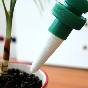 4pcs Plant Self Watering Spikes Garden Plant Watering Devices Automatic Irrigation Stakes for Potted Plants Flower Vacation