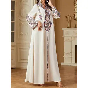 Middle Eastern-Style Printed Long-Sleeve Dress with Stand Collar, Elegant Loose Fit, Slimming Effect, Tummy Coverage, Retro Niche Design, Perfect for Vacations