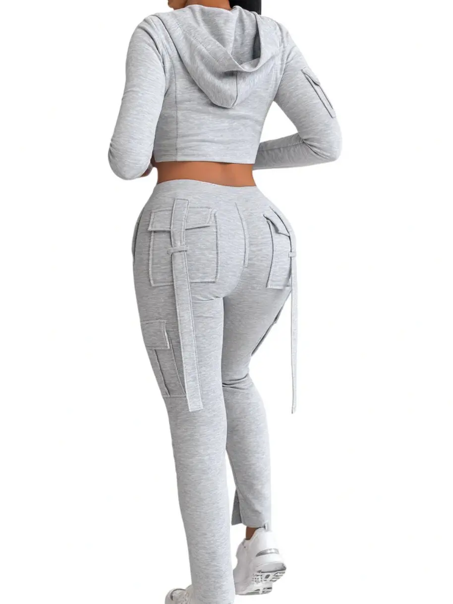 Evynz Women's Jogger Set - Comfortable & Chic Design for Easy Movement - Versatile for Casual Outings & Home Wear - Grey Crewneck Suits