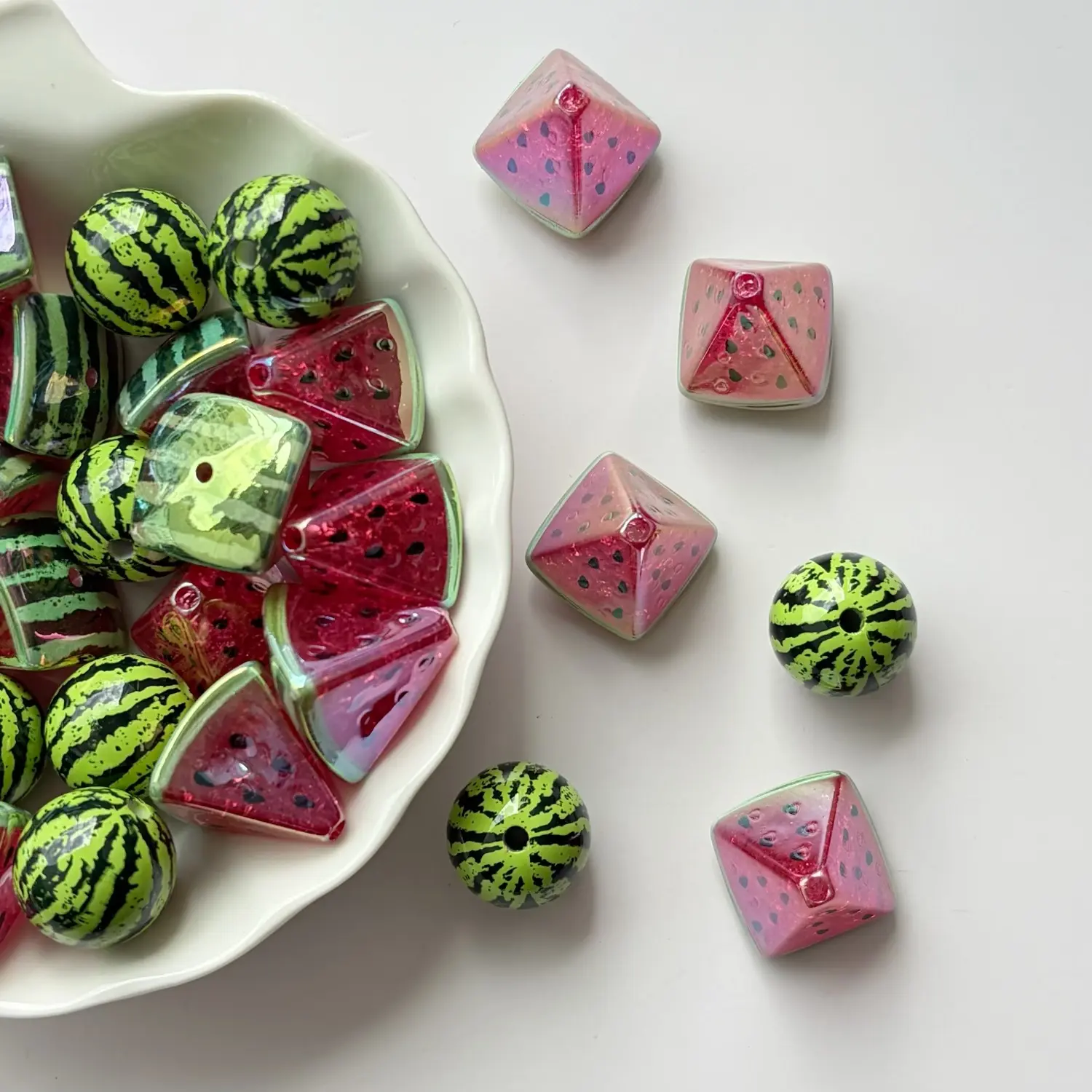 6pcs Summer Watermelon Decorative Beads, Beads for Crafts, DIY Craft Supplies, DIY Craft Embellishments, Ideal for Pens, Keychains, Bags, Hairbands, Earrings, Necklaces, Decorations