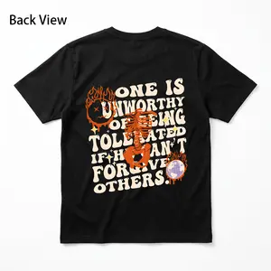 Street-Style T-Shirt with Graffiti-Style Fun Elements and Letter Prints - Perfect for Skateboard Boys to Showcase Their Personality and Stand Out at the Skate Park