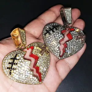 Large Broken Heart Charm Simulated Diamond Pendant Hip Hop Style Jewelry Unisex Men Women Fashion Gold Silver Plated