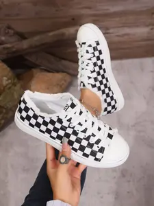 2026 New Checkered Frayed Low Top Canvas Shoes for Women, Lace-Up Flat Casual Board Sneakers, Comfortable and Stylish