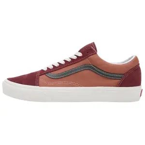 Vans Old Skool Suede Casual Sneakers for Men and Women in Rust Red Verifiable, with credentials and supporting global authentication