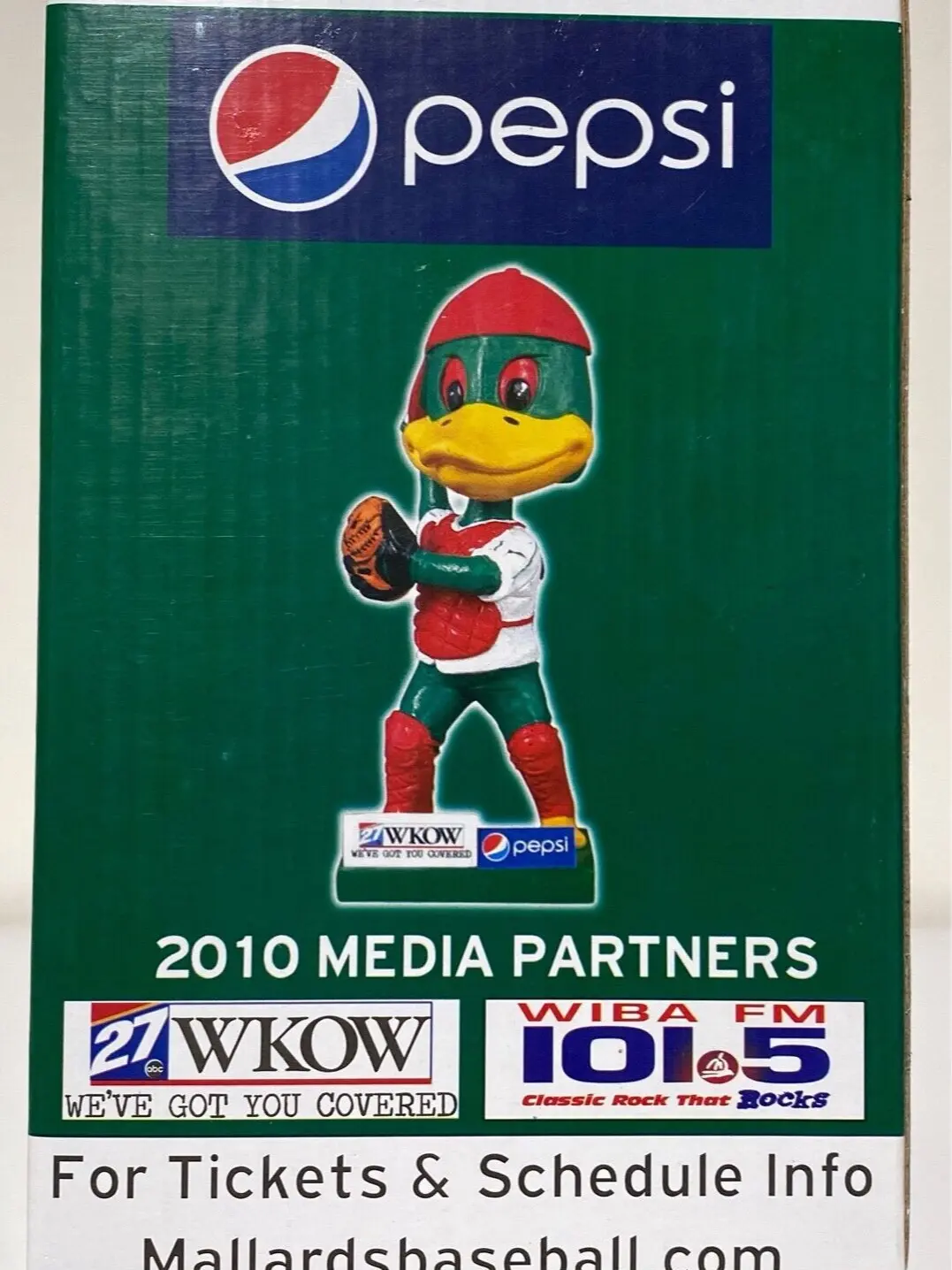 2010 Madison Mallards Catching Maynard Mascot Bobblehead New In Box Baseball
