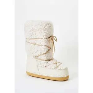 Women's Reese Round Toe Cold-Weather Boot - Winter Footwear for Women, Round Toe Boot