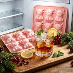 Cute 3D Highland Cow Ice Cube Mold, Pink Silicone Ice Tray, Reusable Food Grade Ice Maker for Whiskey, Coffee, Drinks & DIY Desserts