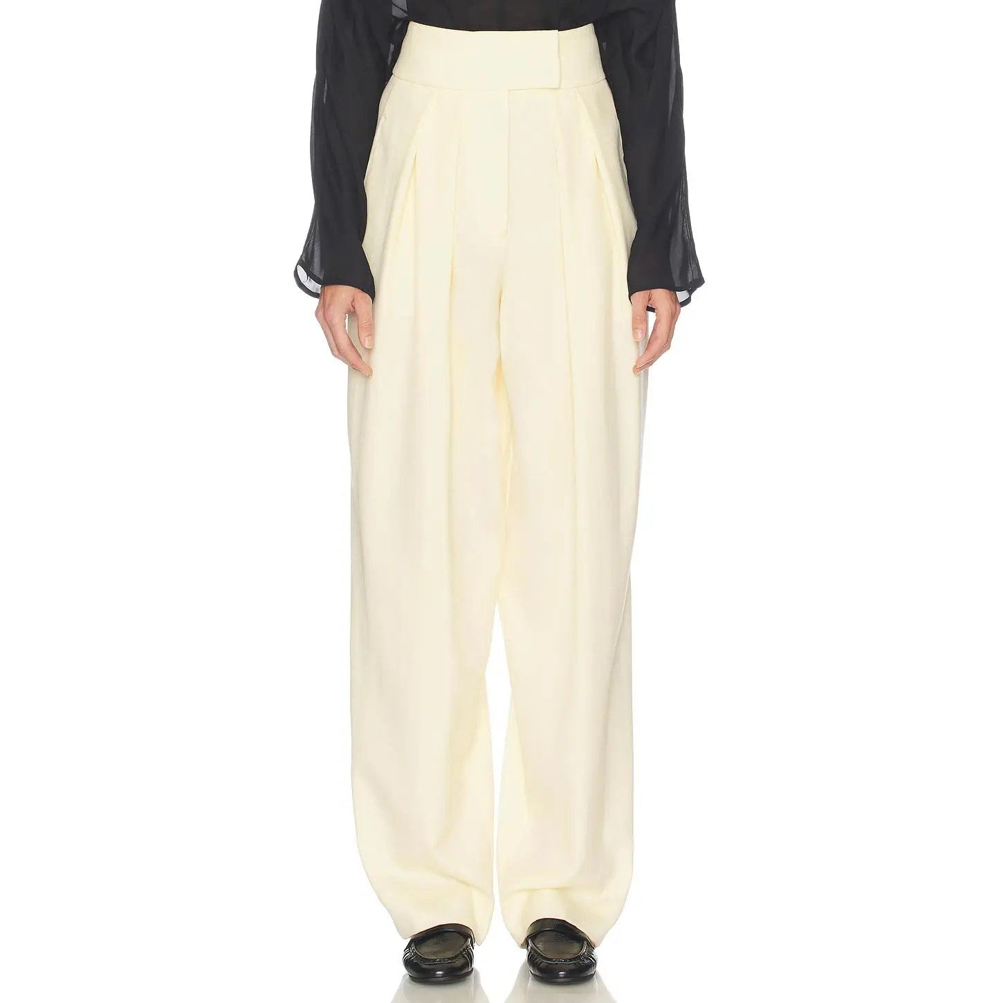 Helsa High Waist Pleated Suit Trouser in Wool in Butter Yellow