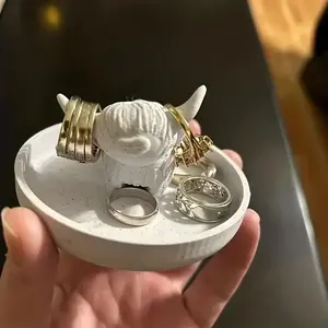 Highland Cow Ring Holder, Decorative Desktop Jewelry Storage Box, Colorful Gem Design, No Power Needed, Perfect Gift for Holidays or Daily Use