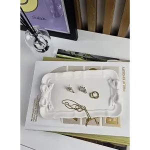 BOW LACED VANITY TRAY