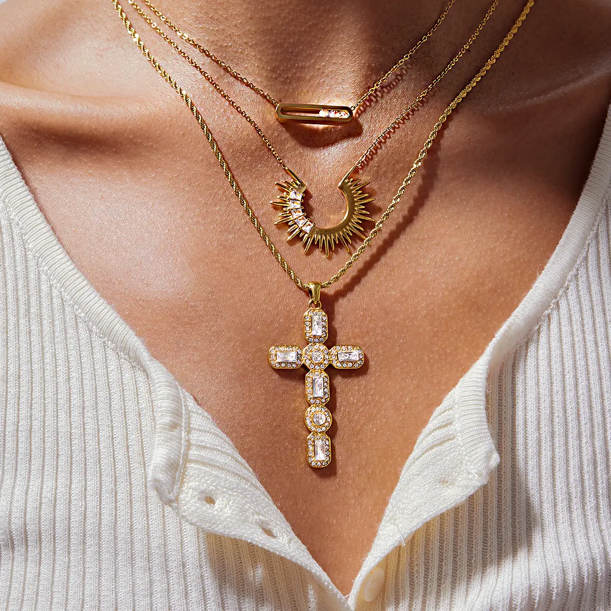 necklace stack 'Light of Faith' gold coating, cross long necklace, Skin-friendly and hypoallergenic material, a Christian symbol, Cubic Zirconia, A gift suitable for women, Simple Layered Cross Pendant.