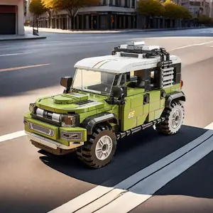 Land Rover Defender Off-road SUV Building Block Toy for Boys Educational Small Brick Model Kit Green Car Design