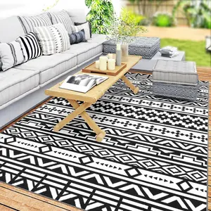 Outsunny Outdoor Rug for Patio, Waterproof Large Mat, Reversible Plastic Straw Rug for Decor, Portable Outside RV Camping Area Carpet Mat for Backyard Porch Deck Picnic
