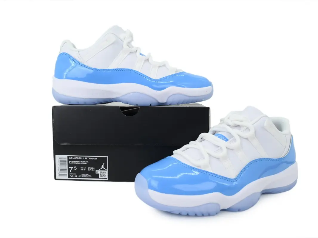 White North‑Carolina‑Blue Patent Leather Low‑Top Basketball Shoes, Air Cushion Shock‑Absorbing Fresh Versatile Unisex Trendy Casual Sneakers
