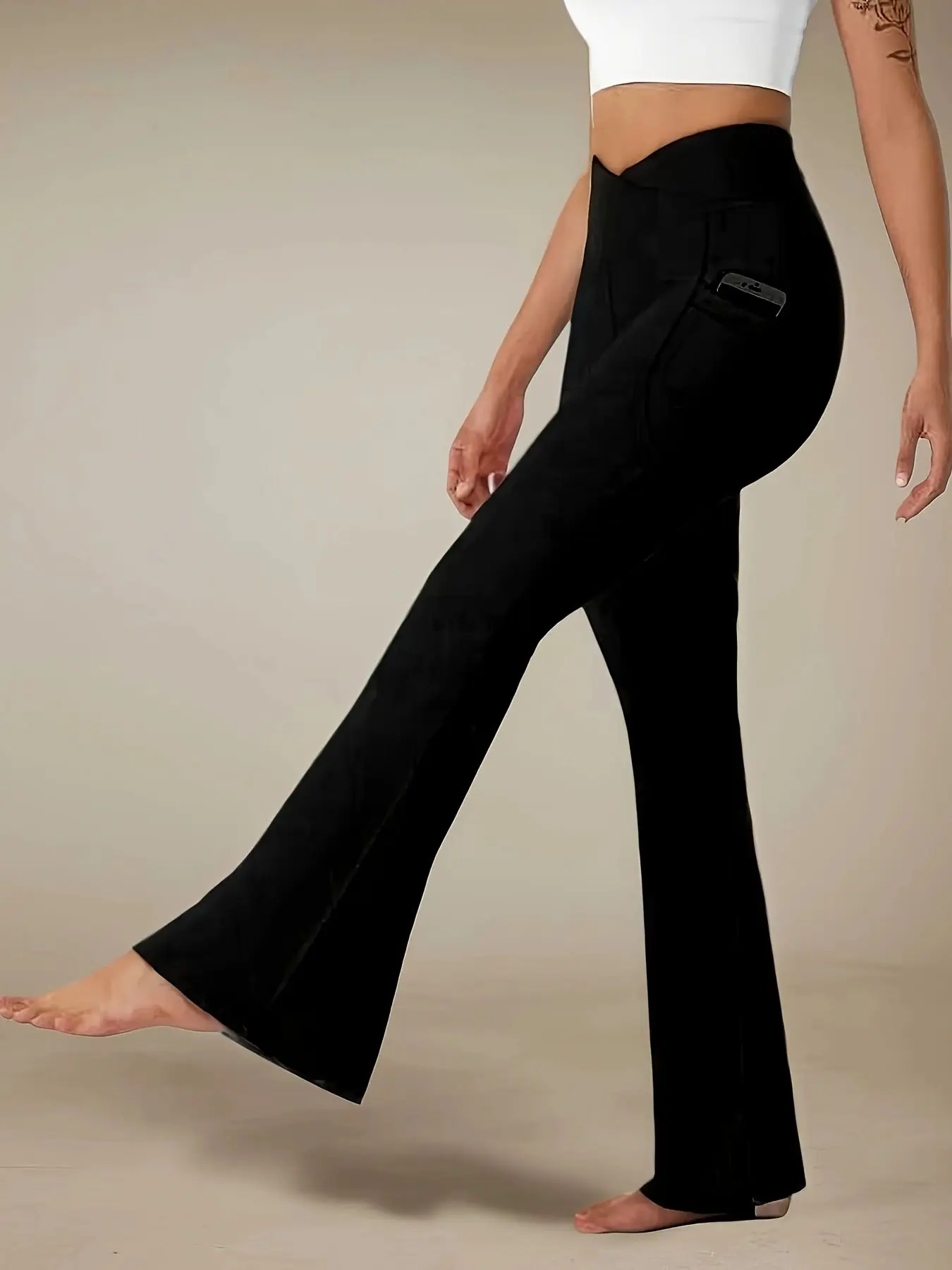 Women Black Cross V Waist Side Pocket Flare Yoga Pants 75% Polyamide Nylon 25% Elastane High Stretch Smooth Opaque Bootcut Workout Leggings Viral TikTok Elegant All Season Casual Athletic Trousers
