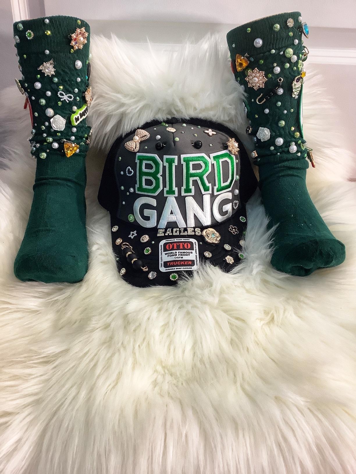 PATCHWORKZ: Eagles theme fun/charm Otto trucker hat with matching Eagles theme fun/charm socks.