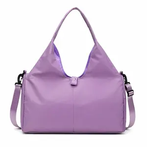 Elegant Purple Handbag with Adjustable Strap and Secure Closure for Everyday Use
