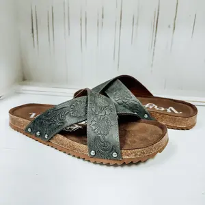 Jaycee Tooled Sandal - Grey
