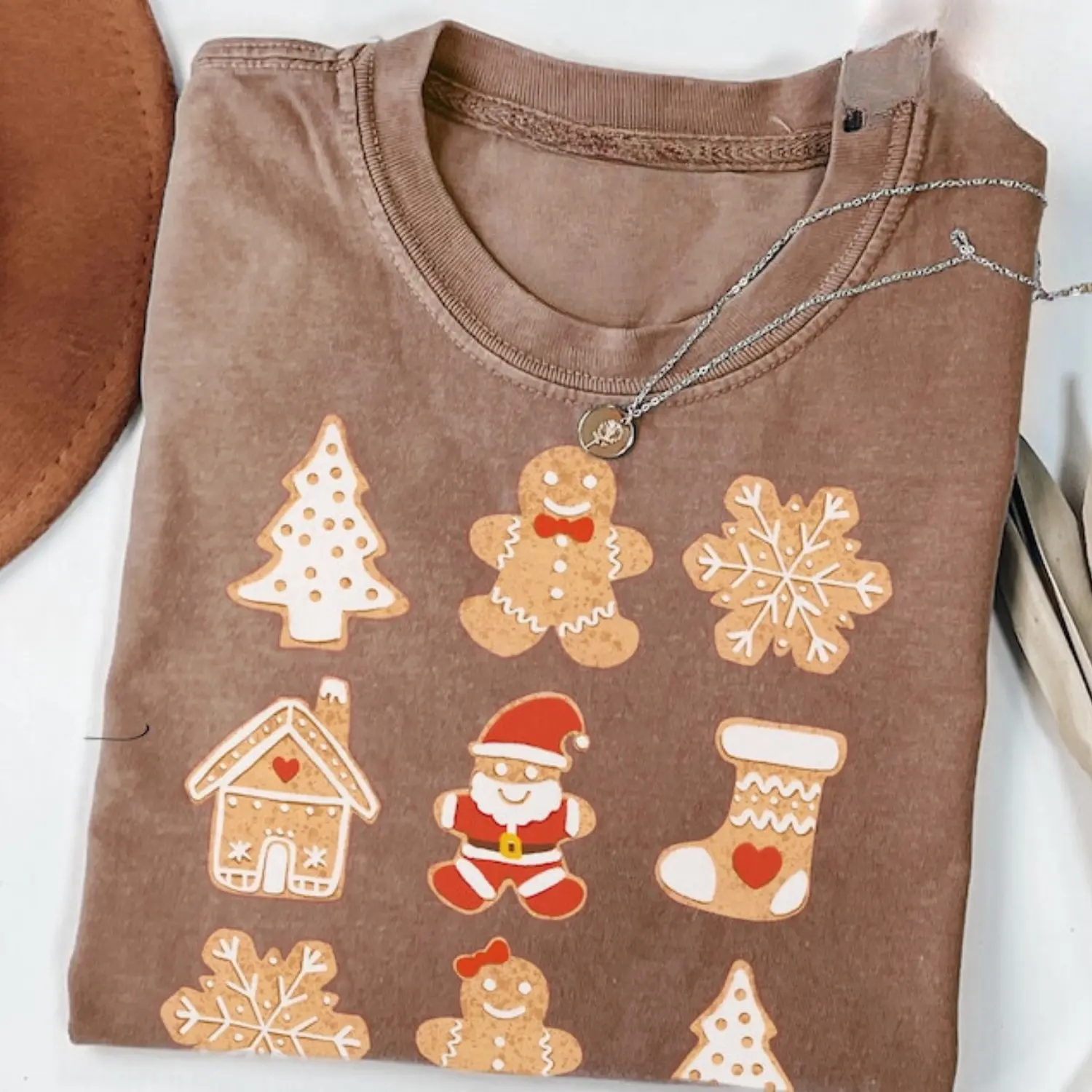 Gingerbread Shirt Cute Christmas Shirt Gingerbread Man Tshirt Women Holiday T Shirt Winter Tee Gift for Baker Christmas Top