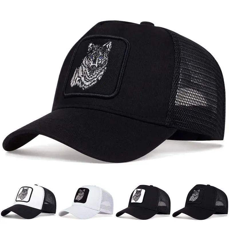 Black Wolf Patch Embroidery Mesh Trucker Hat, Animal Print Curved Brim Baseball Cap, Breathable Outdoor Sun Protection Hat for Men Women