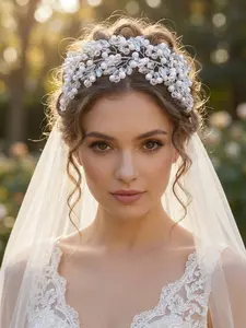 Forest Crystal Pearl Leaf Hair Accessory, Bride Wedding Photo Atmosphere Headpiece, Handmade Woven Hair Band with Clip