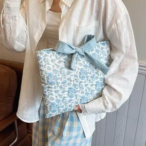 1PC Floral Quilted Makeup Bag with Bow  Large Capacity Multifunctional Practical lightweight College Style Unsealed Lined