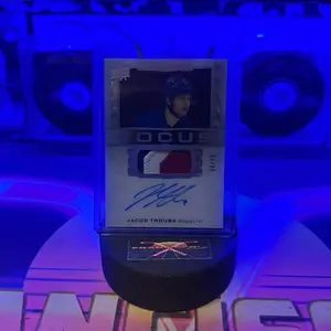 Jacob trouba patch auto premiere focus /49