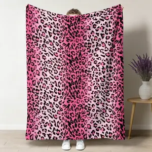 Pink Leopard Throw Blanket, Gradient Cheetah Flannel Blanket, Soft Cozy Warm Throw, Y2K Bold Animal Print Design, Edgy Gift for Her Girlfriend, Aesthetic Bedroom Living Room Couch Decor