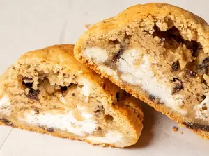 Sweet Thang Top 4 Cookie Multipack - 6 oz Each Classic Chocolate Chip Cookies N' Cake Cream Sea Salt Caramel Brownie Campfire S'mores Variety Pack Snack