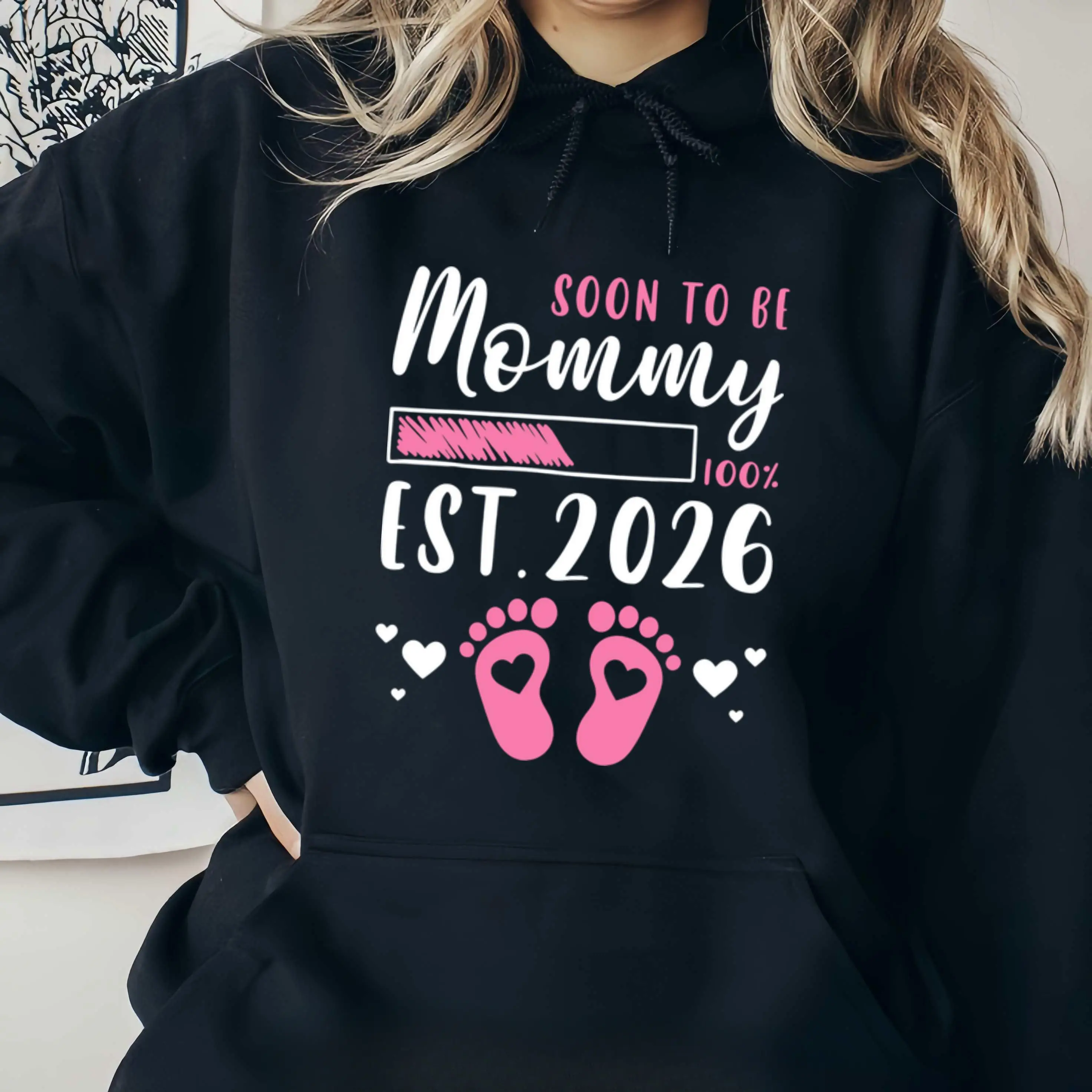 Soon To Be Mommy Est. 2026 Graphic Hoodie, 60% Cotton 40% Polyester Pregnancy Reveal Hooded Sweatshirt, Mom To Be Long Sleeve Pullover, Baby Announcement Gift, Casual Unisex Everyday Wear for Women